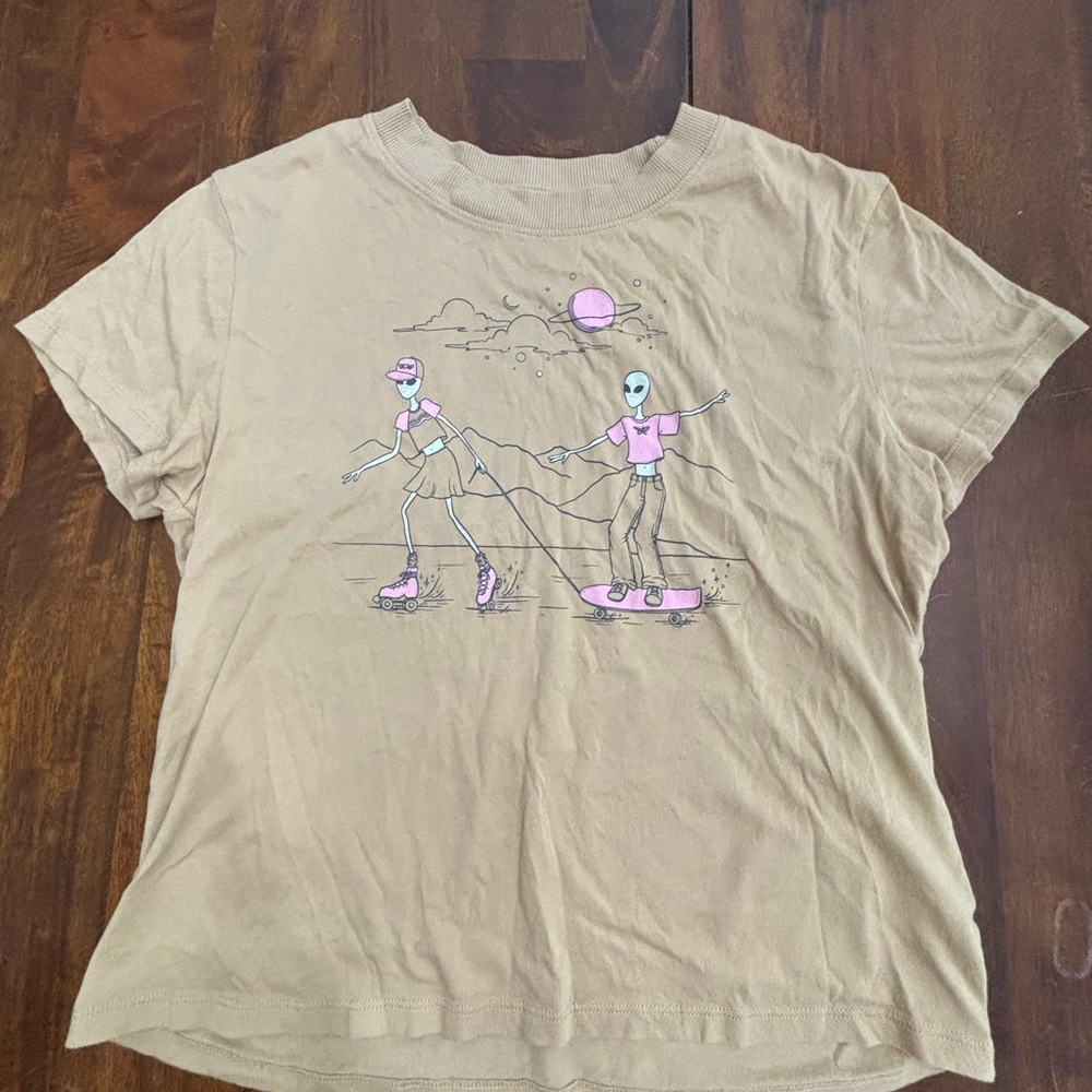 American Eagle Outfitters Tan Crop Top with Pink Graphic